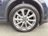 純正のアルミホイール!足元までカッコよく決まってます!