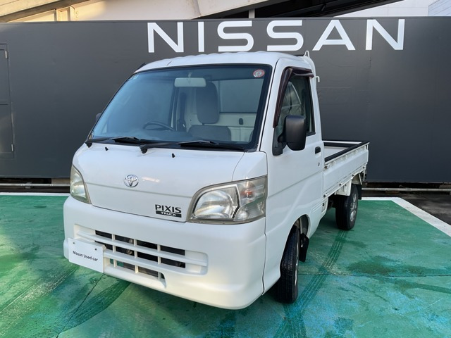 ピクシストラックスペシャル エアコン・パワステバージョン 4WD