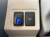 店舗にて現車の確認もいただけますので、お電話で在庫のご確認の上是非ご来店くださいませ。