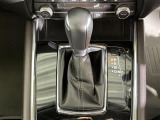 【シフトレバー】シフトの操作がしやすく快適なドライブを楽しんでいただけます!