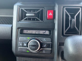 オートエアコン付きなので車内も快適
