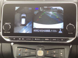 アラウンドビューモニターは車庫入れの強い味方となってくれます。上から車を見下ろすように視ることで、駐車場枠内にビシッと真っ直ぐ停めれます!☆一度使ったらわかって頂けます☆