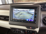バックモニターにガイド線表示付きなので車庫入れも安心【カメラアングルは3パターンから選べます】知らない道でも安心して楽しくお出かけができます。