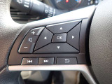 ステアリングスイッチが装備されておりステアリングから手を離す事無くオーディオ類の操作が可能ですので非常に便利です♪