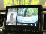 【マルチアラウンドモニター】専用のカメラにより、上から見下ろしたような視点で360度クルマの周囲を確認することができます☆死角部分も確認しやすく、狭い場所での切り返しや駐車もスムーズに行えます。