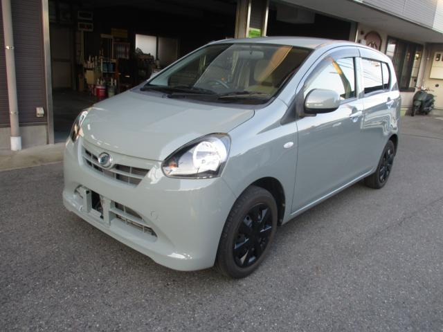 ダイハツ ミライース 