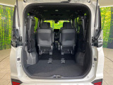 普段のお買い物や通勤、送迎等に十分な荷室スペースを確保しております。セカンドシートを倒すと、大きな荷物の積載も可能です♪