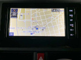純正メモリーナビを装備。タッチパネル式で使いやすく、お出かけもラクラクです。 NSZT-W68T