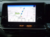日産純正ナビゲーションシステムが付いてます。