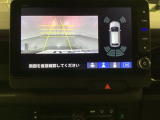 バックでの車庫入れも安心です! リアカメラが付いているバックモニター付のナビを装備しております。バンパーについているソナーや、操作線もついており距離感も画面から確認できます。