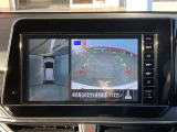 アラウンドビューモニターの画像も表示できます。