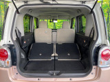 普段のお買い物や通勤、送迎等に十分な荷室スペースを確保しております。セカンドシートを倒すと、大きな荷物の積載も可能です♪