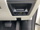 ETCが装着されています。再セットアップ後高速道路の料金所をノンストップで通過できて大変便利です。