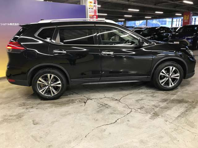 日産 エクストレイル 2.0 20Xi 4WD の中古車詳細 (23,000km