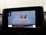 『バックガイドモニター』走行ラインを誘導してくれる補助線もありますので車庫入れが苦手な方も楽ちんです!!