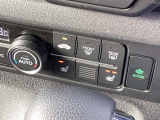 シートヒーター付き!直接体を温てくれるので寒い日の運転も快適です。