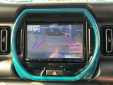 【バックモニター】ギヤをリバースに入れれば車内モニターに後方の様子を映し出し安全確認ができて便利!!