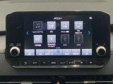 純正メモリナビを装着しています。Bluetooth(ブルートゥース)・USB接続/フルセグ視聴等が使用できます。