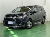 大人数で楽しくお出かけできる3列シートのミニバンです