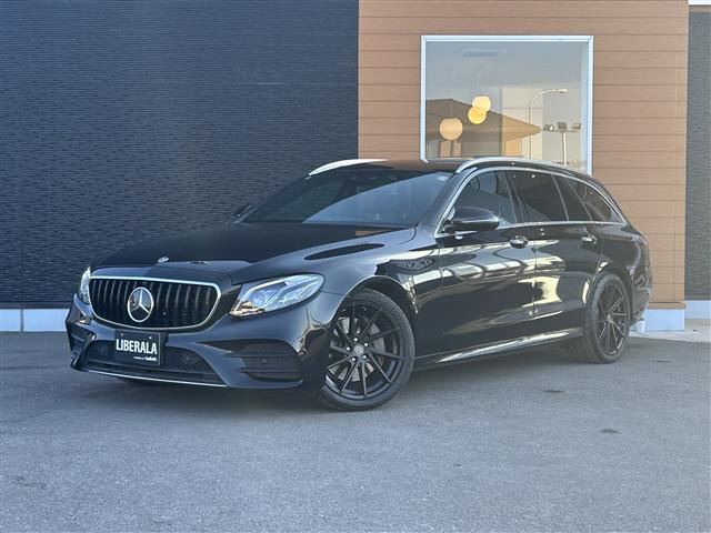 EクラスワゴンE220d アバンギャルド AMGライン本革シート サンルーフ