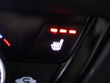 シートヒーター装備付き車!!座席に埋め込まれた電熱線によりシートを暖めることが出来る装備で、温められたシートは、寒い冬には最適です!!
