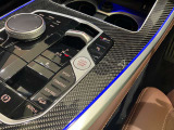 【プッシュスタート】プッシュスタートの最大のメリットは「防犯対策」です。スマートキーと車のIDが合致しないとエンジンは始動させることができません。