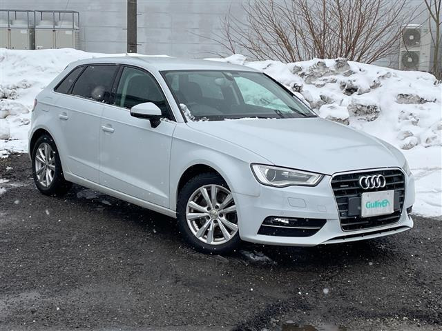 A3スポーツバック1.8 TFSI クワトロ 4WD修復歴無し
