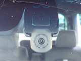 ◆【ドライブレコーダー】映像・音声などを記録する自動車用の装置です。もしもの事故の際の記録はもちろん、旅行の際の思い出としてドライブの映像を楽しむことができます。