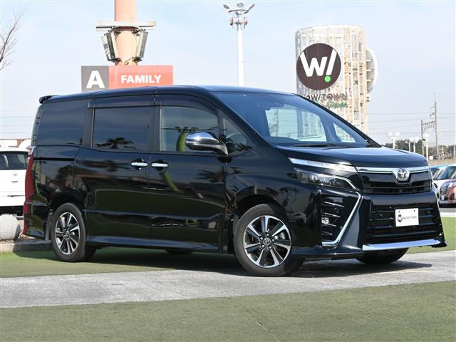 ヴォクシー 2.0 ZS 煌III 修復歴無し