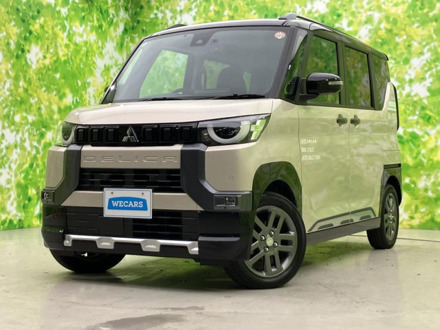 デリカミニT プレミアム 4WD