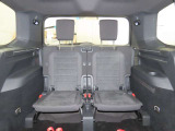 ISOFIX(イソフィックス)基準適合チャイルドシート固定装置!!安心楽々で対応チャイルドシートが取付できます。
