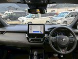 カローラクロス 2.0 GRスポーツ E-Four 4WD 