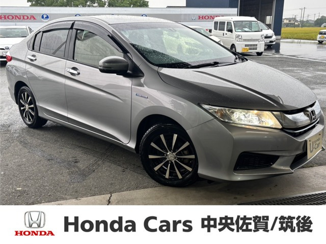 グレイス1.5 ハイブリッド LX