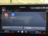 衝突被害軽減ブレーキと車線逸脱警告がついています。