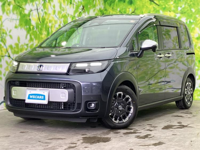 フリード1.5 ハイブリッド クロスター