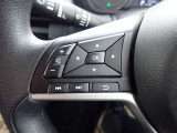 ステアリングスイッチが装備されておりステアリングから手を離す事無くオーディオ類の操作が可能ですので非常に便利です♪