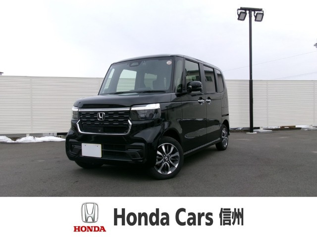 N-BOXカスタム  カスタム 660 4WD