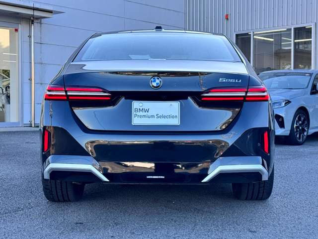 BMW 5シリーズセダン 525Li エクスクルーシブ Mスポーツ の中古車詳細