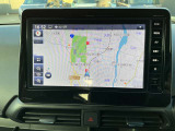 純正ナビゲーション搭載。操作性に優れ直感・感覚的に使用していただけます。説明書も揃っておりますので、ご安心ください。