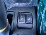 運転席&助手席にはシートヒーターを装備★