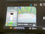 【アラウンドビューモニター】専用のカメラにより、上から見下ろしたような視点で360度クルマの周囲を確認することができます☆死角部分も確認しやすく、狭い場所での切り返しや駐車もスムーズに行えます。