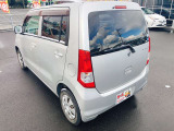 当店では軽自動車から普通車まで幅広くオールメーカーの車種・色・グレードを豊富に揃えております。