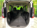 普段のお買い物や通勤、送迎等に十分な荷室スペースを確保しております。セカンドシートを倒すと、大きな荷物の積載も可能です♪