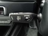 前方車両を感知して一定の車間距離を保ちながら追従走行するアダプティブクルーズCが装備されております。ロングドライブにはぜひ欲しい機能です。