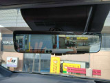 ◇デジタルインナーミラー装備車!