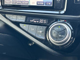 【 オートエアコン 】車内温度を感知して自動で温度調整をしてくれるのでいつでも快適な車内空間を創り上げます!//