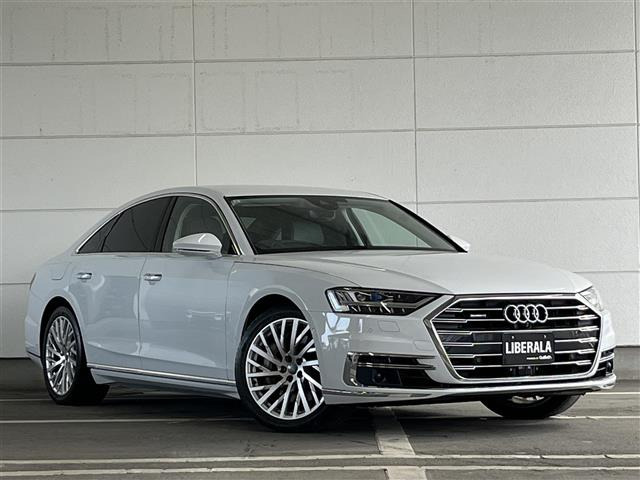 A860 TFSI クワトロ 4WD4WD 本革シート