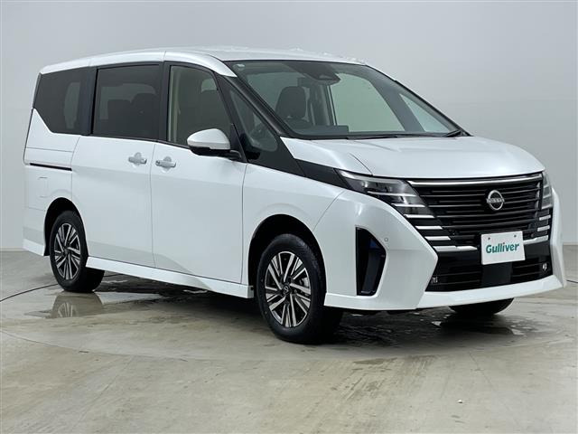 セレナ2.0 ハイウェイスター V 4WD4WD 修復歴無し