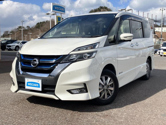 セレナ 1.2 e-POWER ハイウェイスターV 