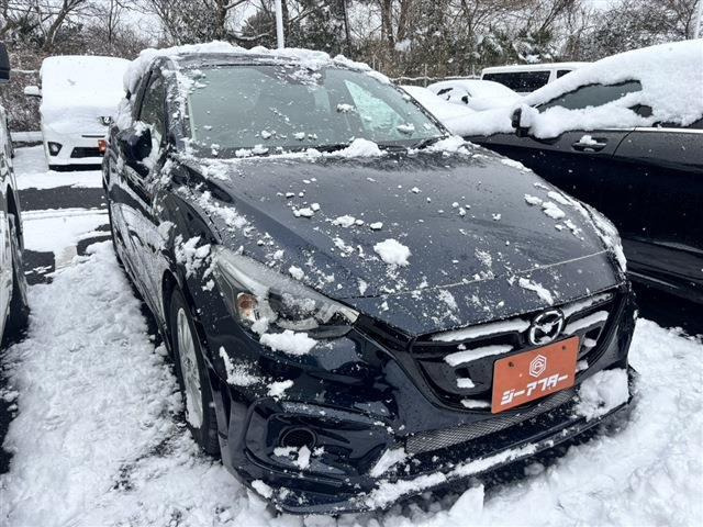 デミオ 1.5 XD 禁煙車 6MT 純正ナビ